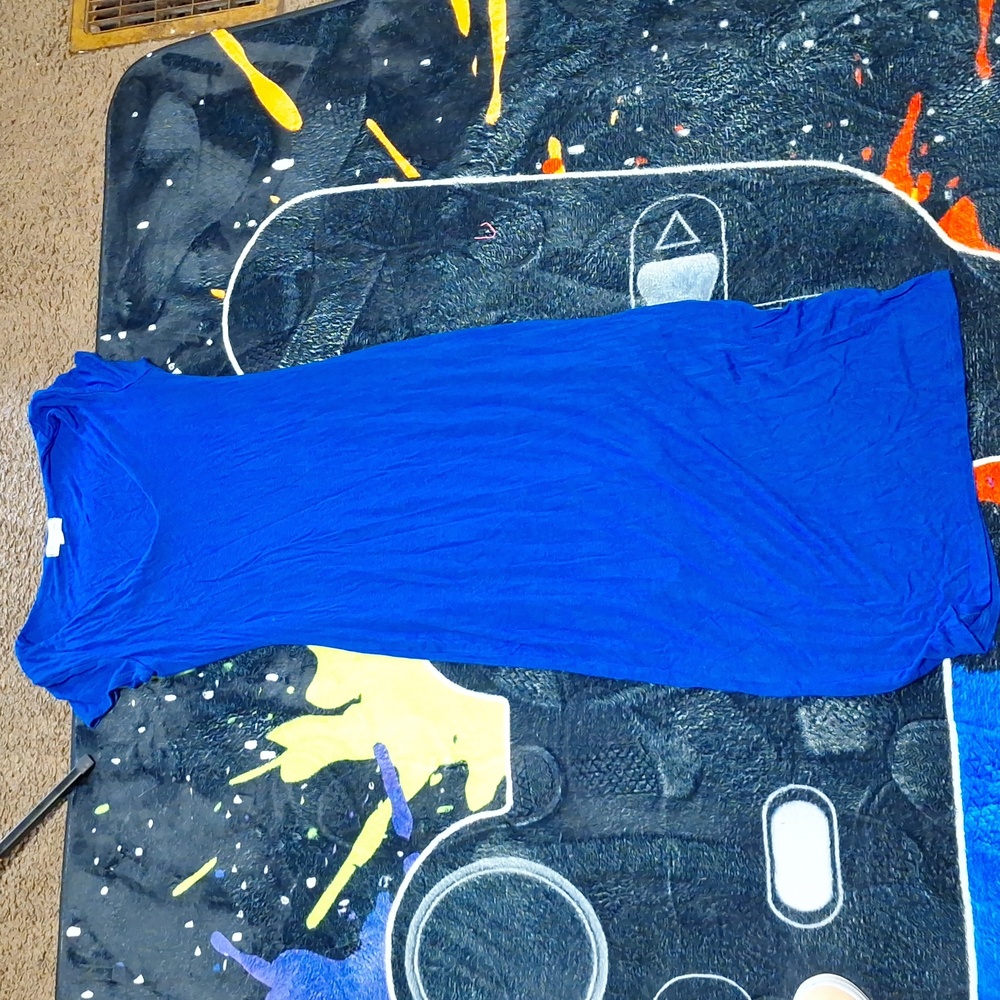Blue short sleeve vneck dress size medium
